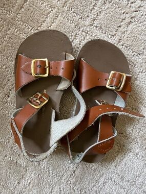 Salt Water Sandals by Hoy Brown Leather Kids Buckle Sandals with Gold Hardware